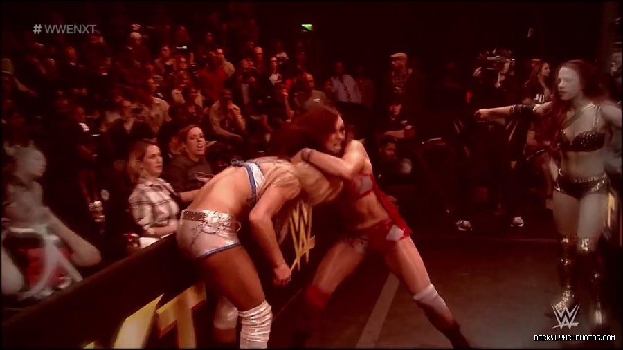 WWE_NXT33_mp4_002611466.jpg
