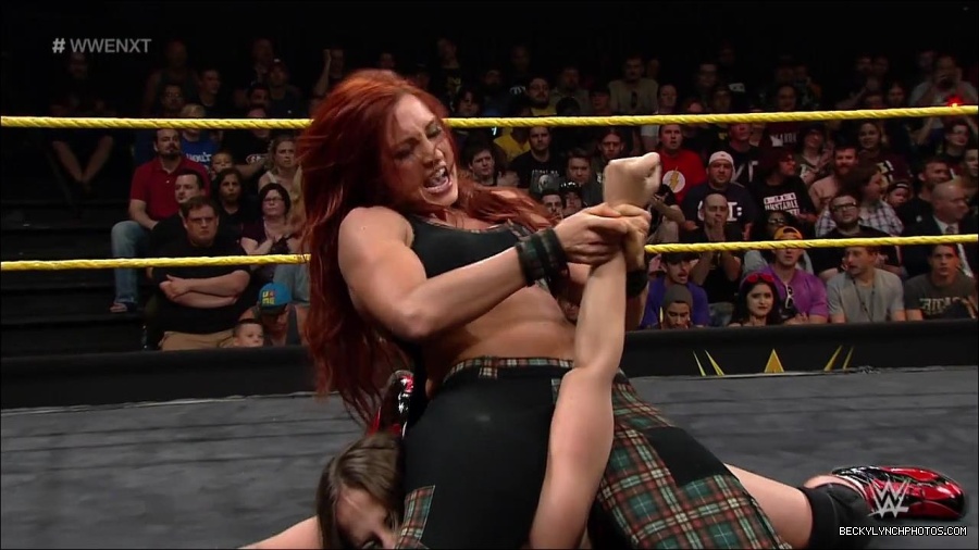 WWE_NXT36_mp4_002815600.jpg