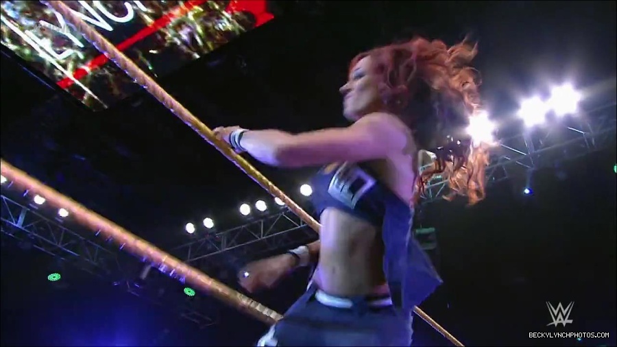 WWE_NXT37_mp4_000718633.jpg