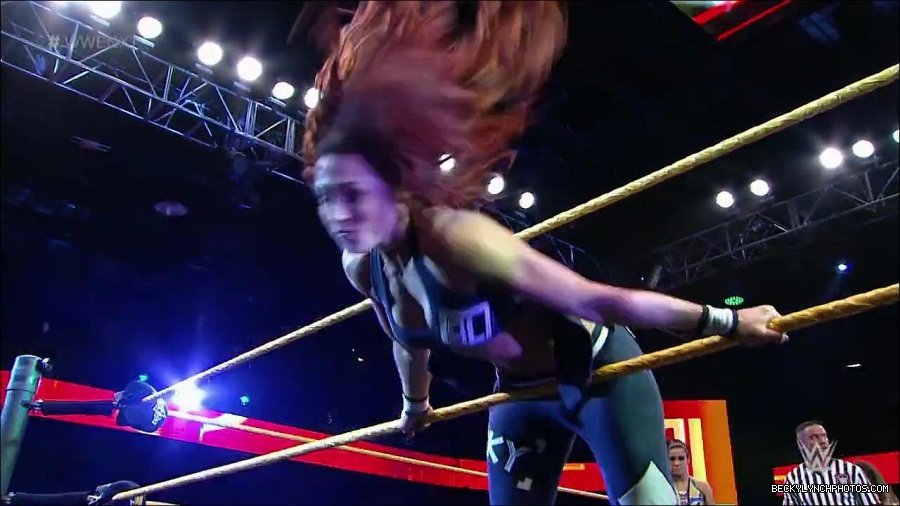 WWE_NXT37_mp4_000727433.jpg