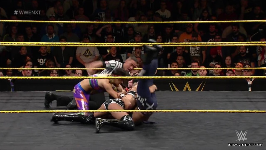 WWE_NXT37_mp4_000811033.jpg