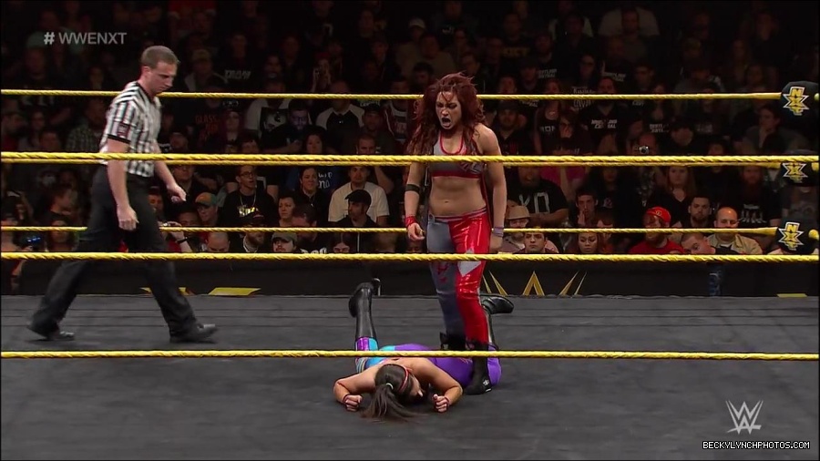 WWE_NXT45_mp4_001619166.jpg