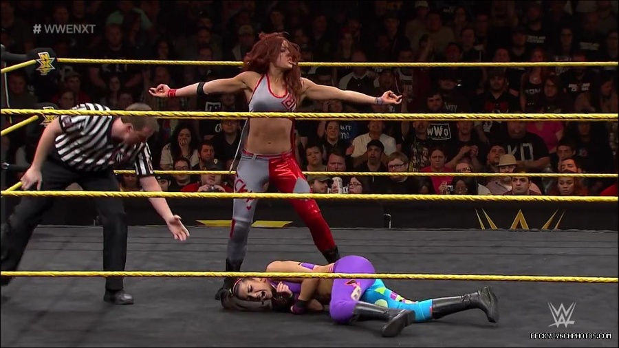 WWE_NXT45_mp4_001634766.jpg