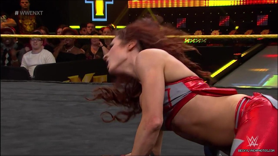 WWE_NXT45_mp4_001796366.jpg