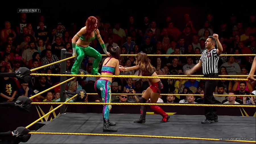 WWE_NXT26_mp4_000800333.jpg