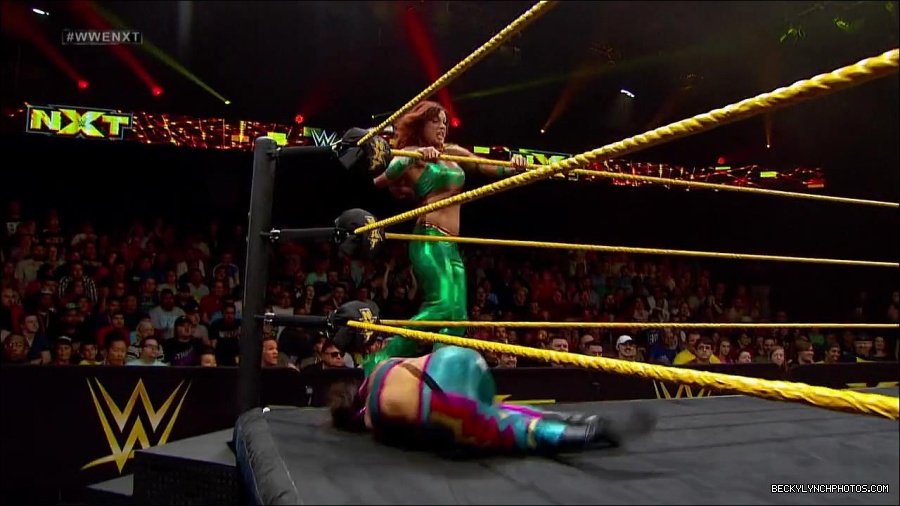 WWE_NXT26_mp4_001231866.jpg