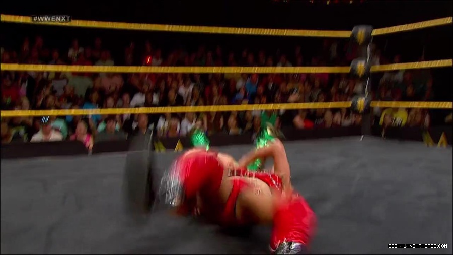 WWE_NXT26_mp4_001281066.jpg