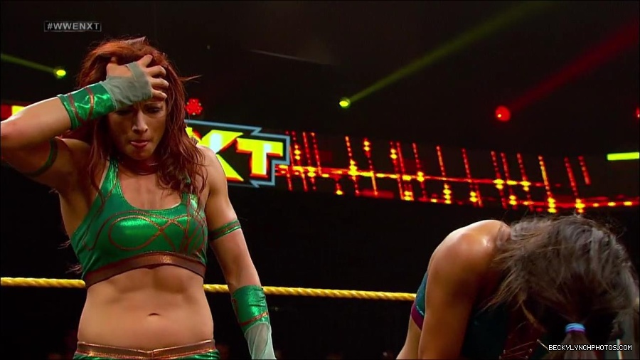 WWE_NXT26_mp4_001339866.jpg