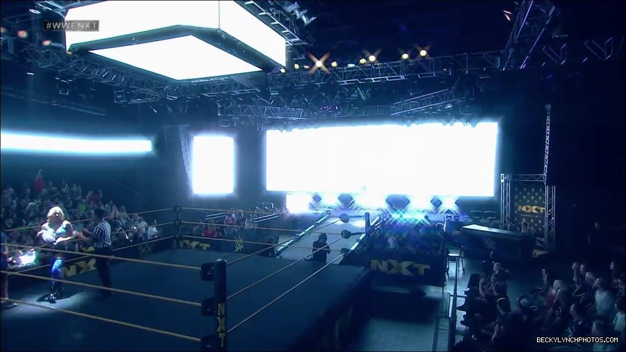 WWE_NXT22_mp4_000766266.jpg