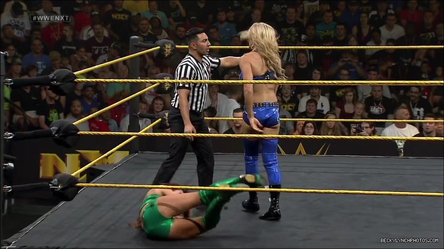 WWE_NXT22_mp4_000965066.jpg