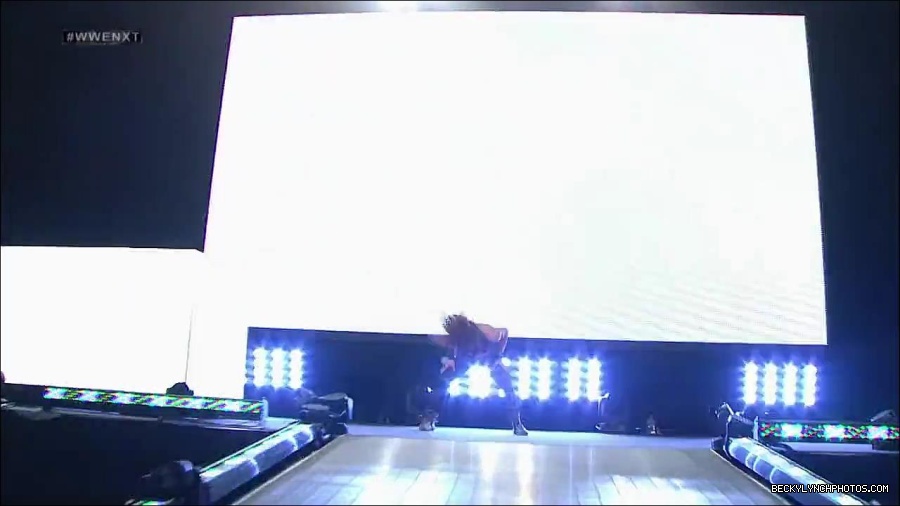 WWE_NXT19_mp4_001316433.jpg