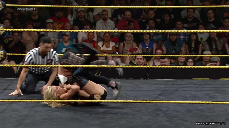 WWE_NXT19_mp4_001426833.jpg