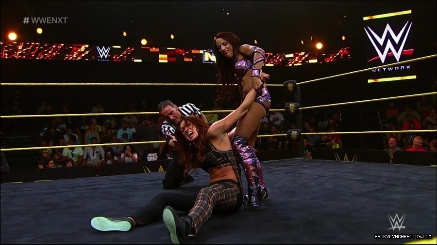 WWE_NXT12_mp4_001940200.jpg