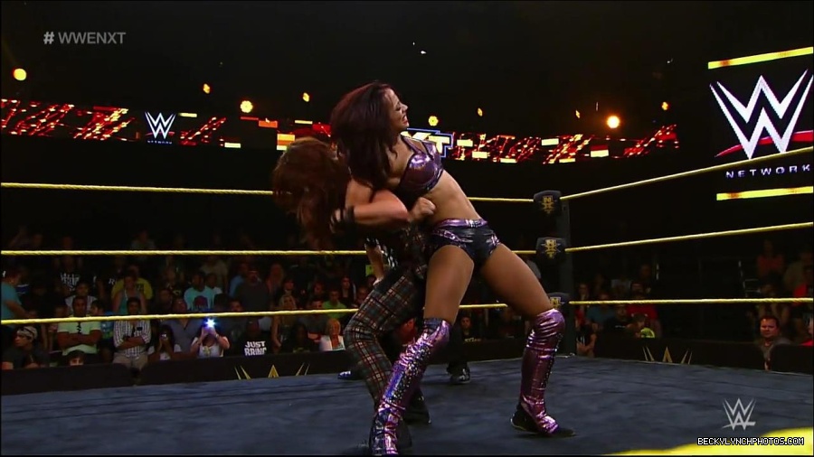 WWE_NXT12_mp4_001965800.jpg