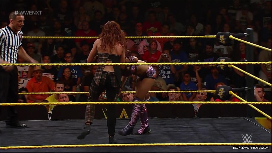 WWE_NXT12_mp4_002005400.jpg