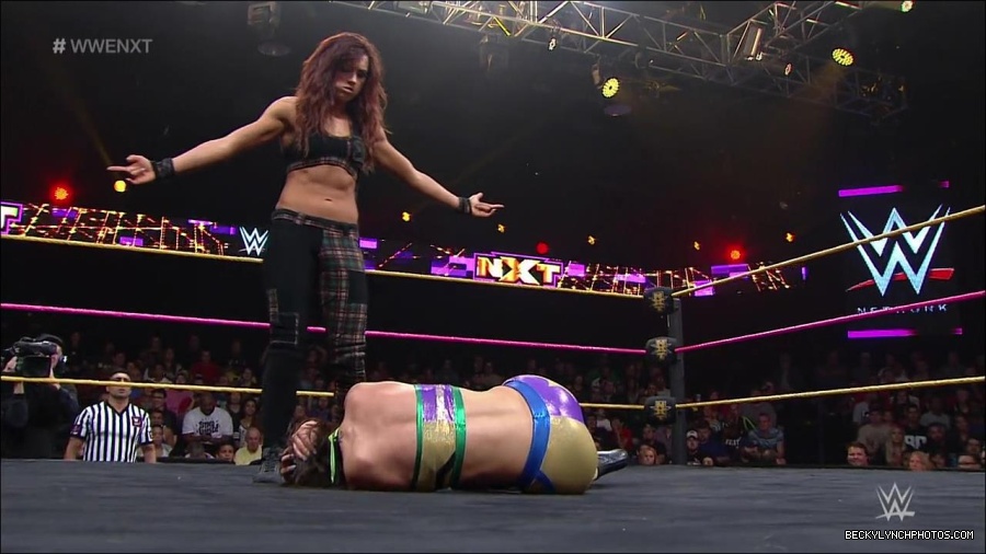 WWE_NXT10_mp4_002125666.jpg