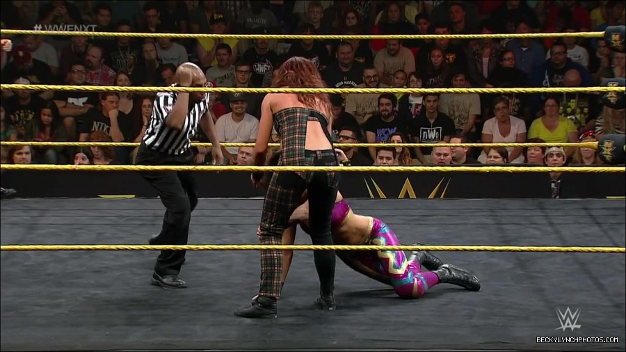 WWE_NXT8_mp4_002343333.jpg