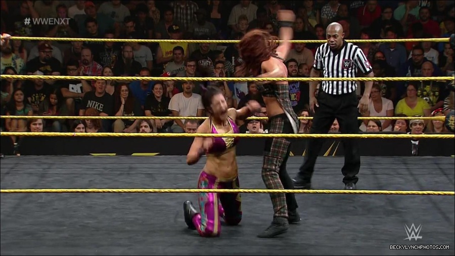 WWE_NXT8_mp4_002352533.jpg