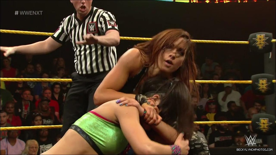 WWE_NXT6_mp4_000340033.jpg