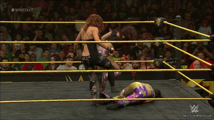 WWE_NXT5_mp4_001740133.jpg