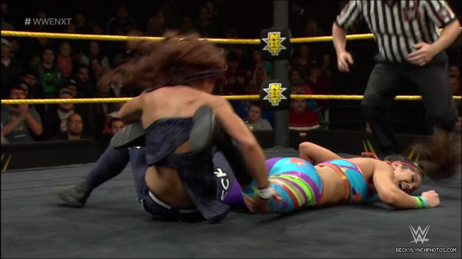 WWE_NXT2_mp4_001109100.jpg