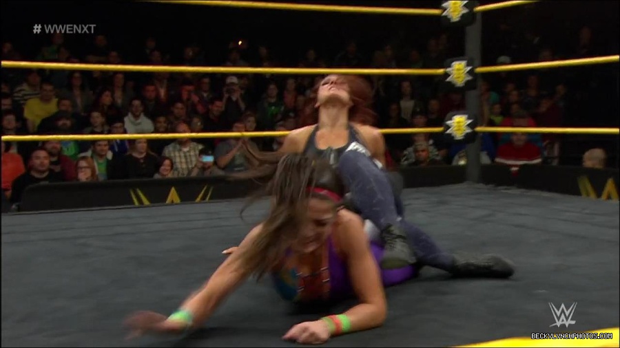 WWE_NXT2_mp4_001115100.jpg