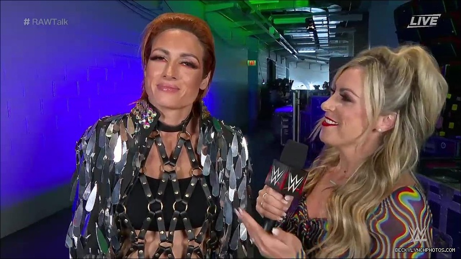 WWE_Raw_Talk_2022_05_30_720p_WEB_h264-HEEL_mp4_000832988.jpg