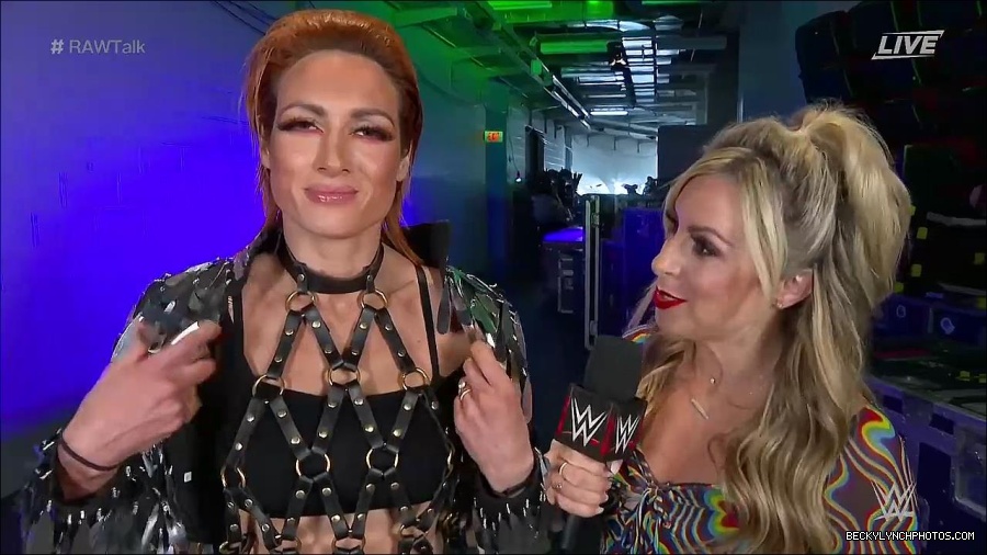 WWE_Raw_Talk_2022_05_30_720p_WEB_h264-HEEL_mp4_000834588.jpg
