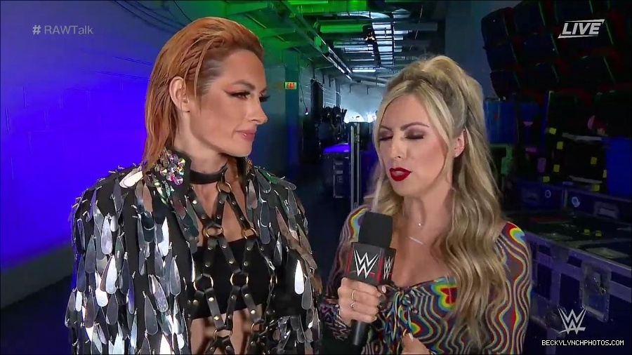 WWE_Raw_Talk_2022_05_30_720p_WEB_h264-HEEL_mp4_000844188.jpg