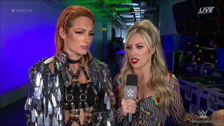 WWE_Raw_Talk_2022_05_30_720p_WEB_h264-HEEL_mp4_000845788.jpg