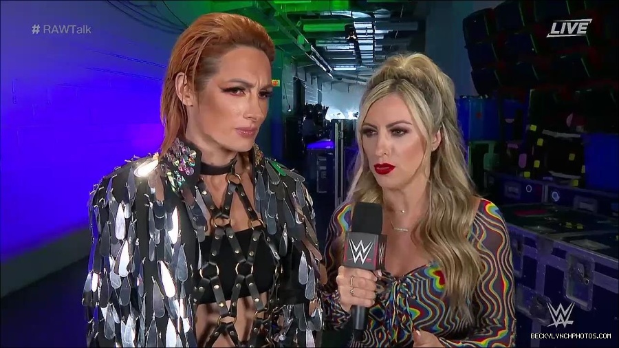 WWE_Raw_Talk_2022_05_30_720p_WEB_h264-HEEL_mp4_000846588.jpg