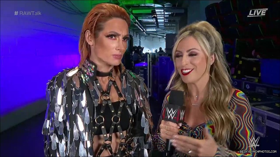 WWE_Raw_Talk_2022_05_30_720p_WEB_h264-HEEL_mp4_000847388.jpg
