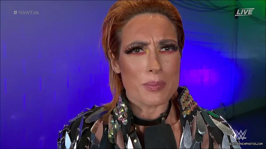 WWE_Raw_Talk_2022_05_30_720p_WEB_h264-HEEL_mp4_000864588.jpg