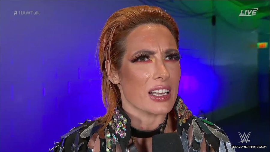 WWE_Raw_Talk_2022_05_30_720p_WEB_h264-HEEL_mp4_000865788.jpg