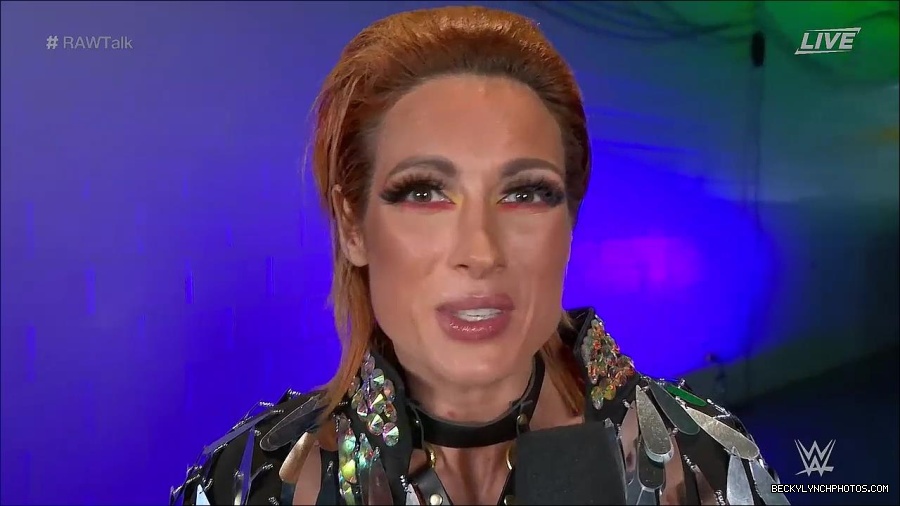 WWE_Raw_Talk_2022_05_30_720p_WEB_h264-HEEL_mp4_000867788.jpg
