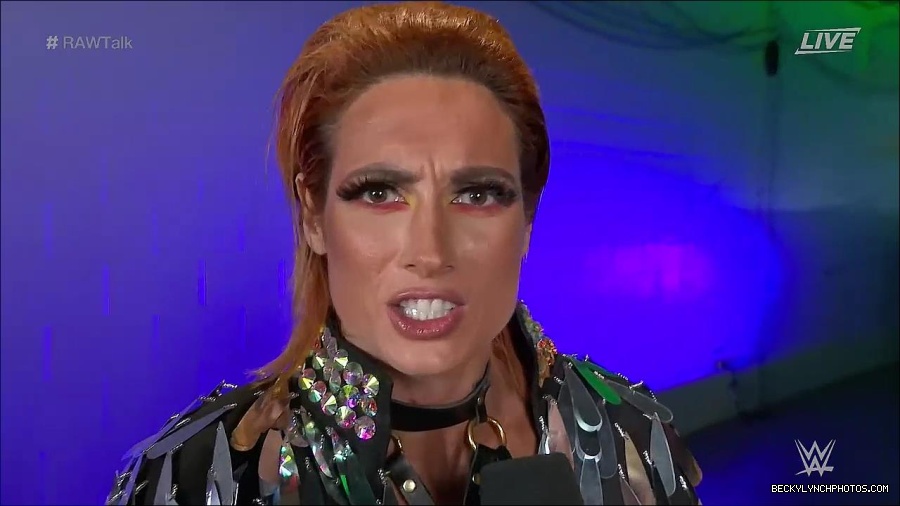 WWE_Raw_Talk_2022_05_30_720p_WEB_h264-HEEL_mp4_000870988.jpg