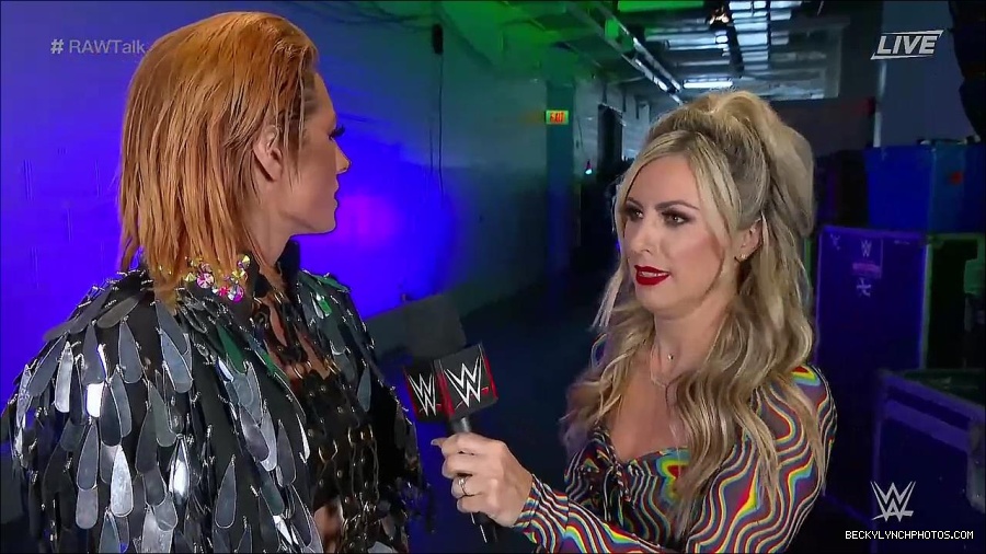 WWE_Raw_Talk_2022_05_30_720p_WEB_h264-HEEL_mp4_000874988.jpg