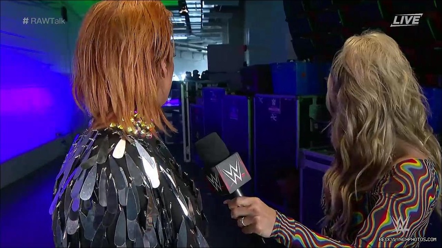 WWE_Raw_Talk_2022_05_30_720p_WEB_h264-HEEL_mp4_000878988.jpg
