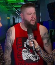 WWE_Raw_Talk_2022_05_30_720p_WEB_h264-HEEL_mp4_000898988.jpg