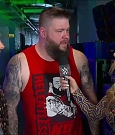 WWE_Raw_Talk_2022_05_30_720p_WEB_h264-HEEL_mp4_000901388.jpg
