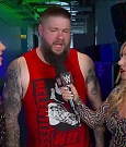 WWE_Raw_Talk_2022_05_30_720p_WEB_h264-HEEL_mp4_000908588.jpg