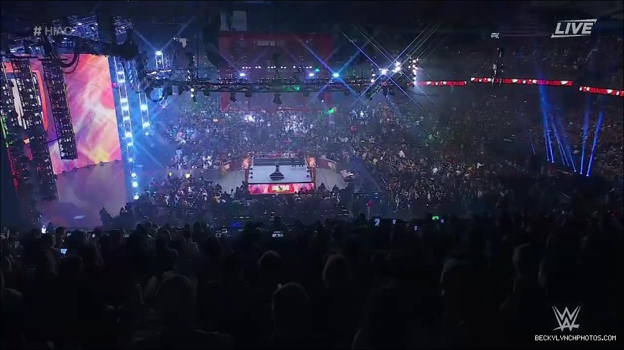 WWE_Hell_In_A_Cell_2022_720p_WEB_h264-HEEL_mp4_000582421.jpg