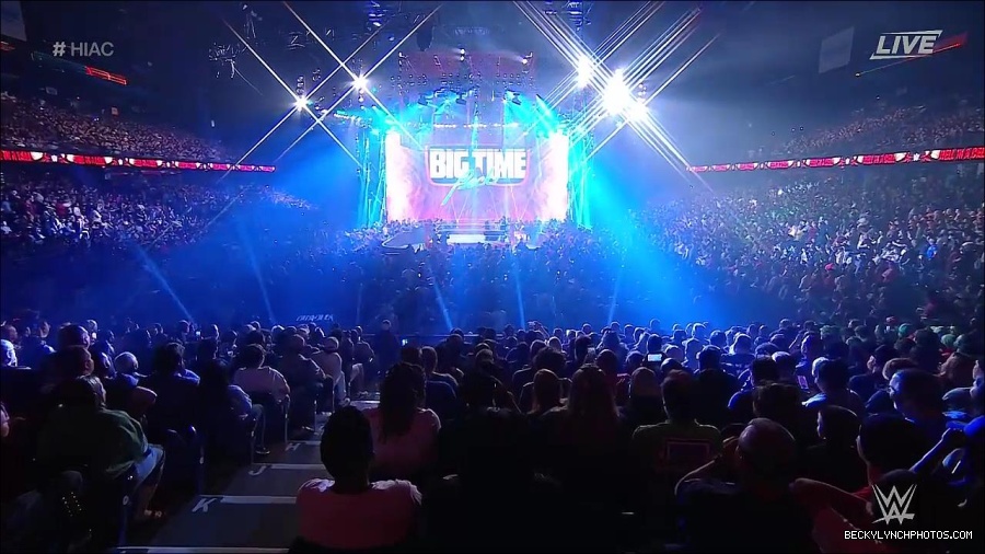 WWE_Hell_In_A_Cell_2022_720p_WEB_h264-HEEL_mp4_000605621.jpg