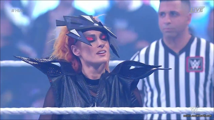 WWE_Hell_In_A_Cell_2022_720p_WEB_h264-HEEL_mp4_000608821.jpg