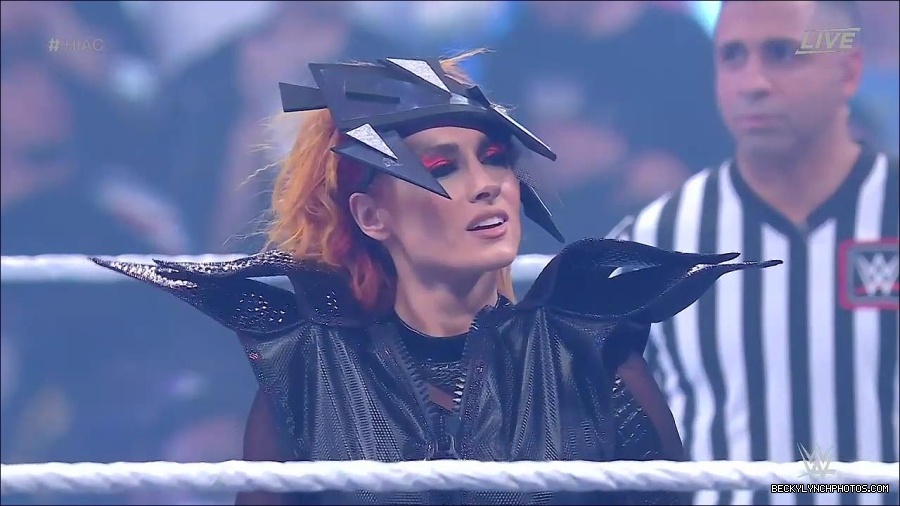 WWE_Hell_In_A_Cell_2022_720p_WEB_h264-HEEL_mp4_000609221.jpg