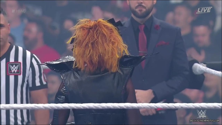 WWE_Hell_In_A_Cell_2022_720p_WEB_h264-HEEL_mp4_000619221.jpg