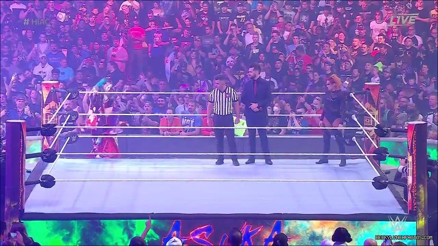 WWE_Hell_In_A_Cell_2022_720p_WEB_h264-HEEL_mp4_000663221.jpg