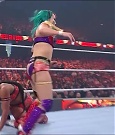 WWE_Hell_In_A_Cell_2022_720p_WEB_h264-HEEL_mp4_000989187.jpg