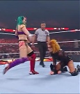 WWE_Hell_In_A_Cell_2022_720p_WEB_h264-HEEL_mp4_000989987.jpg