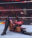 WWE_Hell_In_A_Cell_2022_720p_WEB_h264-HEEL_mp4_001913954.jpg